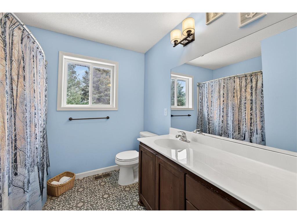 780 S Rush Creek Lane Rush City MN 55069 7003102 image21