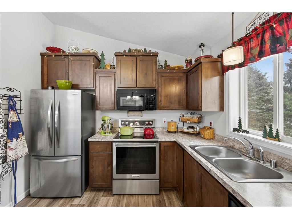 780 S Rush Creek Lane Rush City MN 55069 7003102 image8