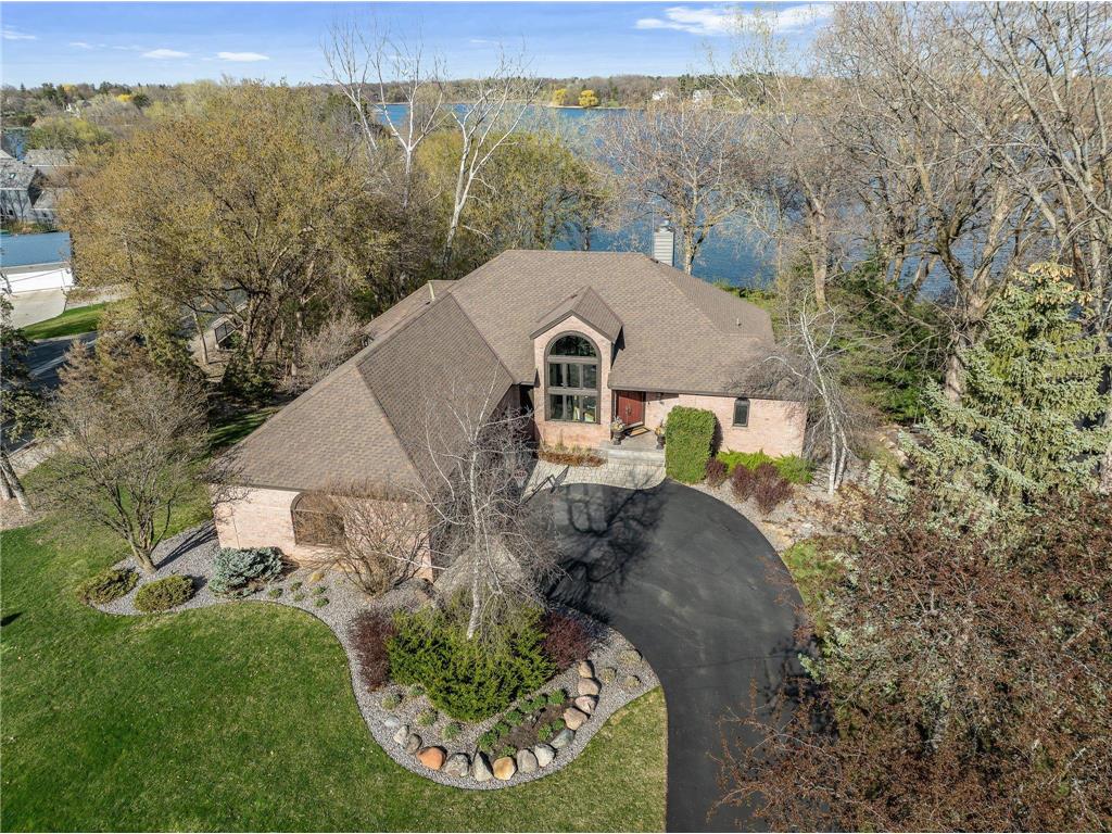 780 Virginia Shores Circle Excelsior MN 55331 - Virginia 6764342 image1