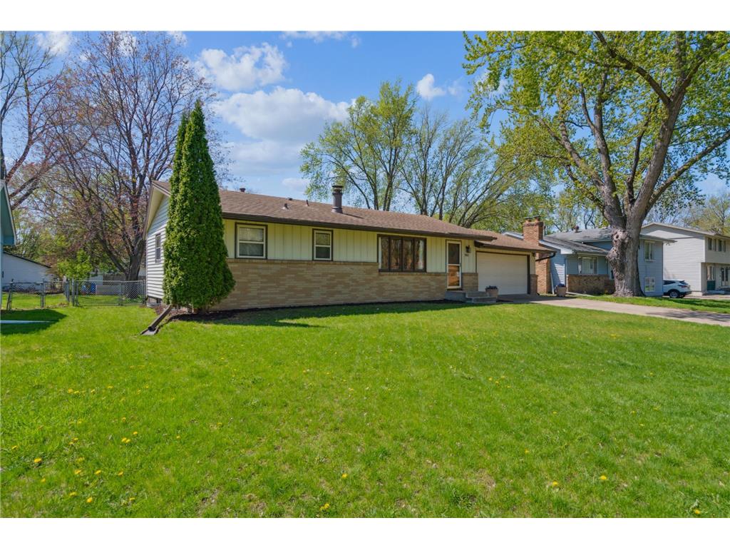 7801 45 1/2 Avenue N New Hope MN 55428 6699696 image1