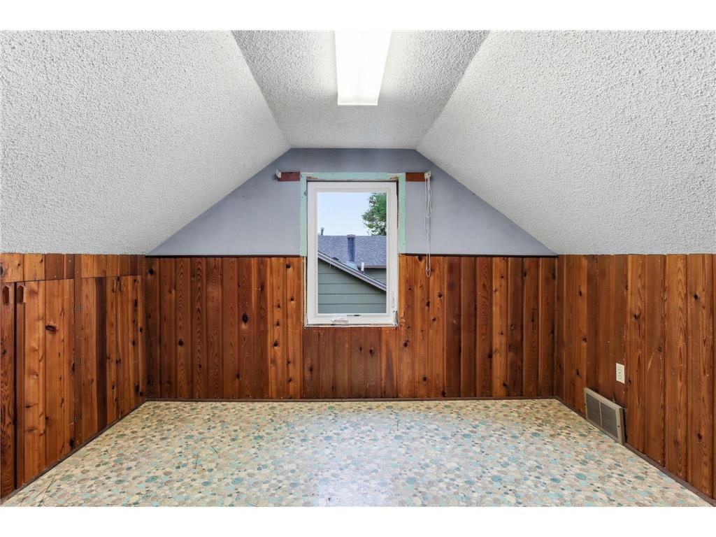 7804 Emerson Avenue N Brooklyn Park MN 55444 7082260 image21