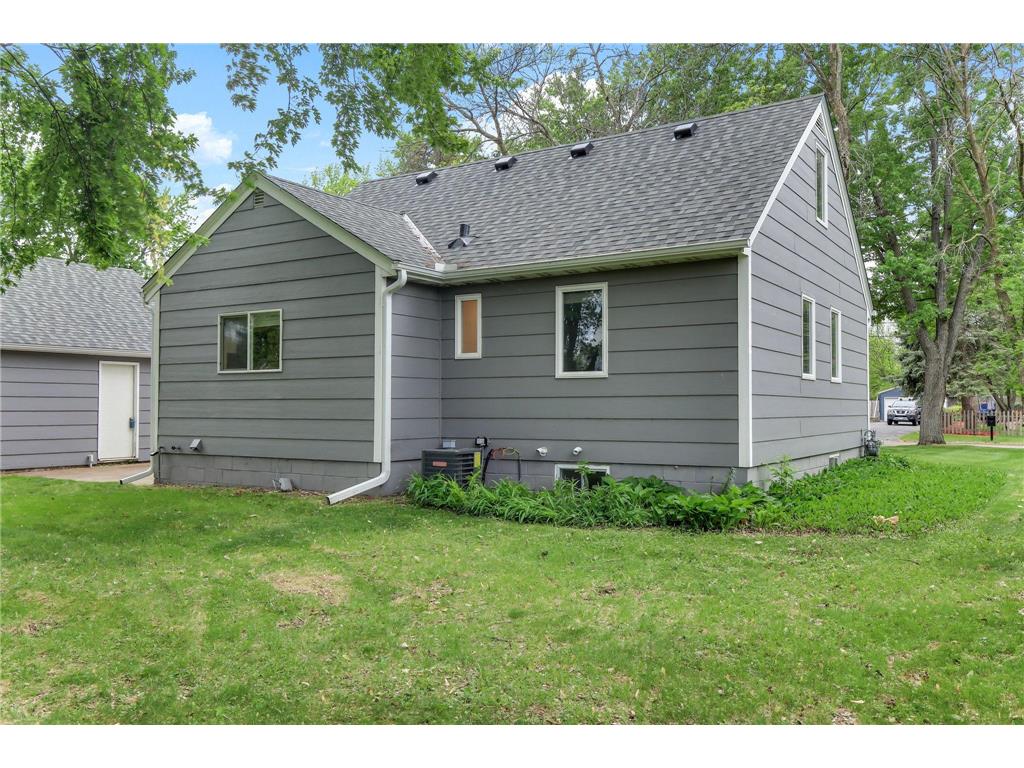 7804 Emerson Avenue N Brooklyn Park MN 55444 7082260 image29