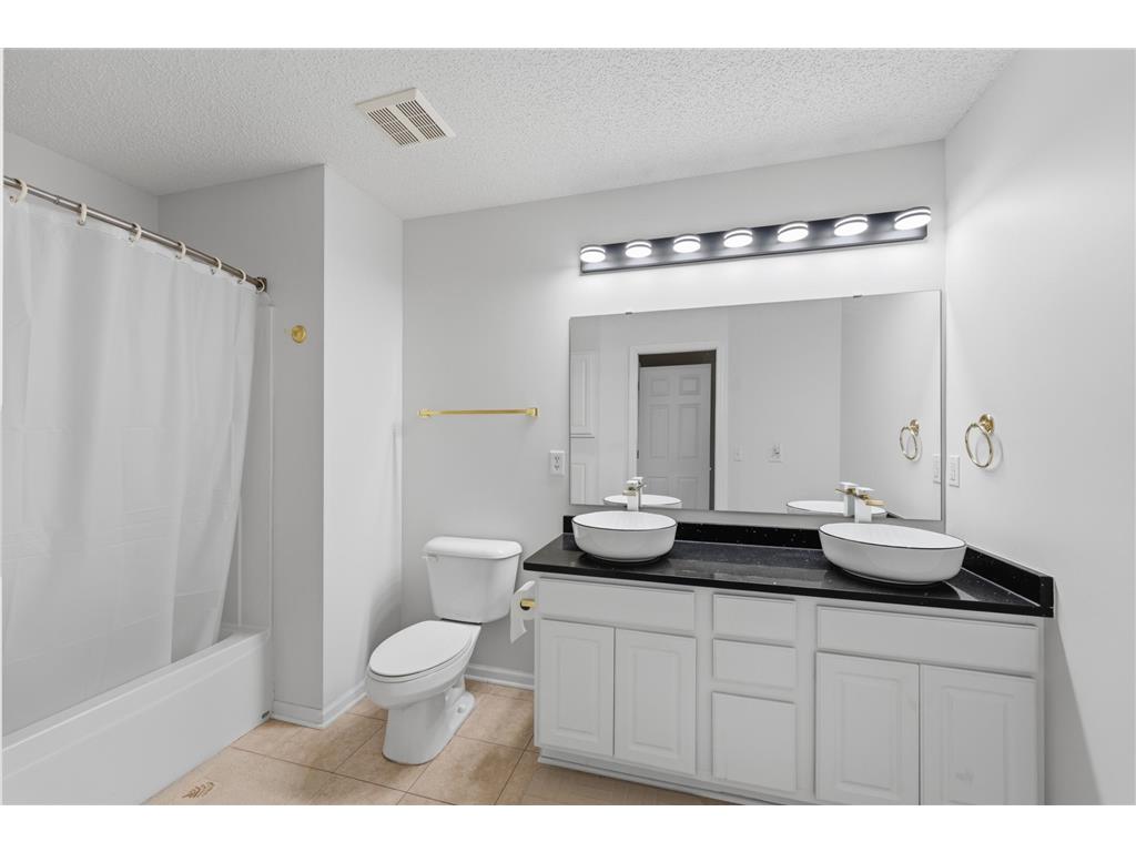 7805 Elm Grove Avenue New Hope MN 55428 7091140 image19