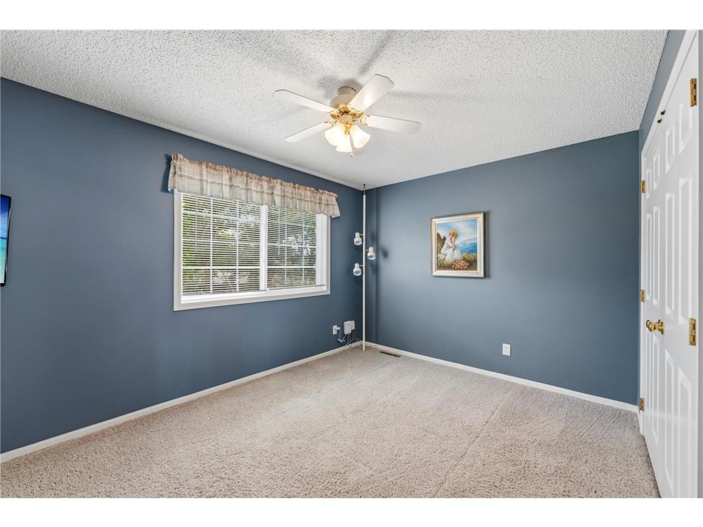 7805 Elm Grove Avenue New Hope MN 55428 7091140 image21