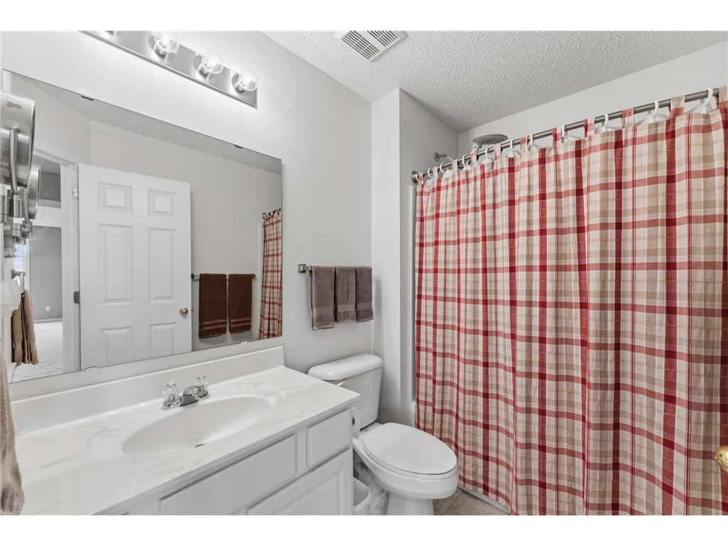 7805 Elm Grove Avenue New Hope MN 55428 7091140 image22