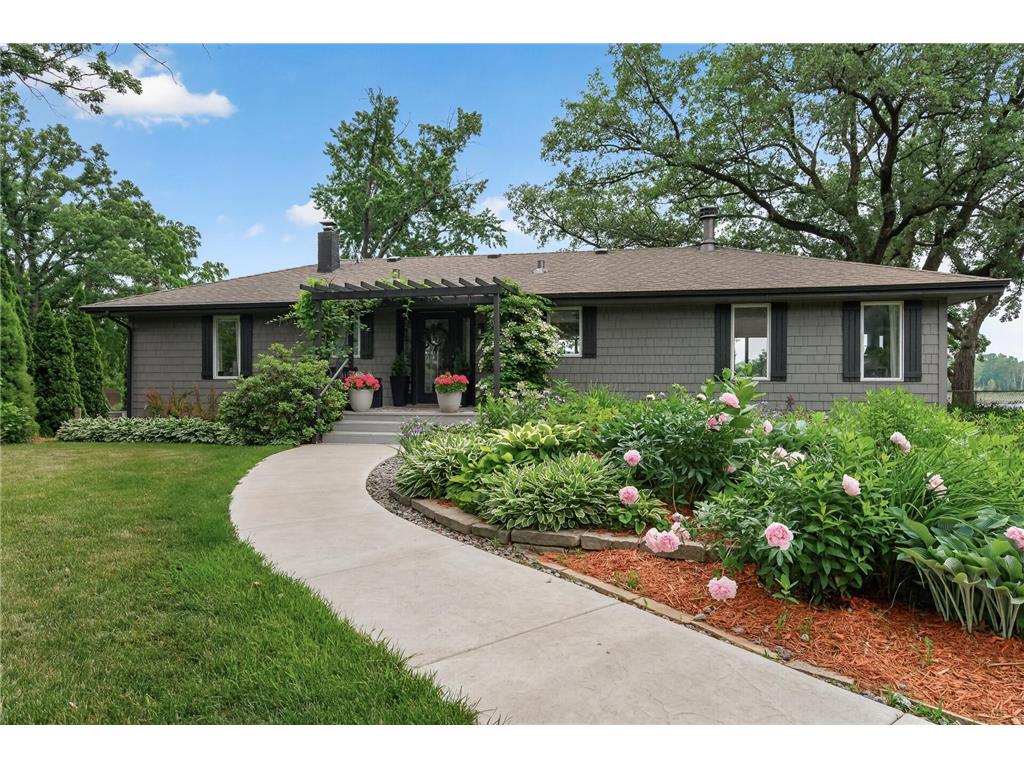 7805 Gloria Circle Mounds View MN 55112 - Spring 7075652 image3