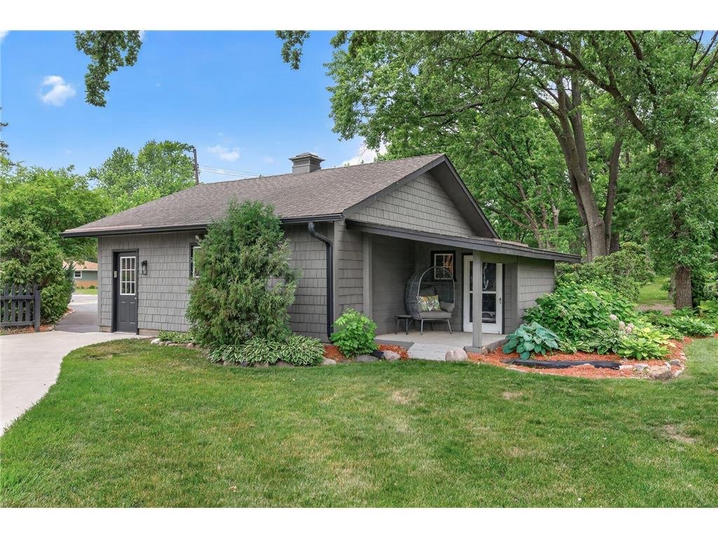 7805 Gloria Circle Mounds View MN 55112 - Spring 7075652 image52