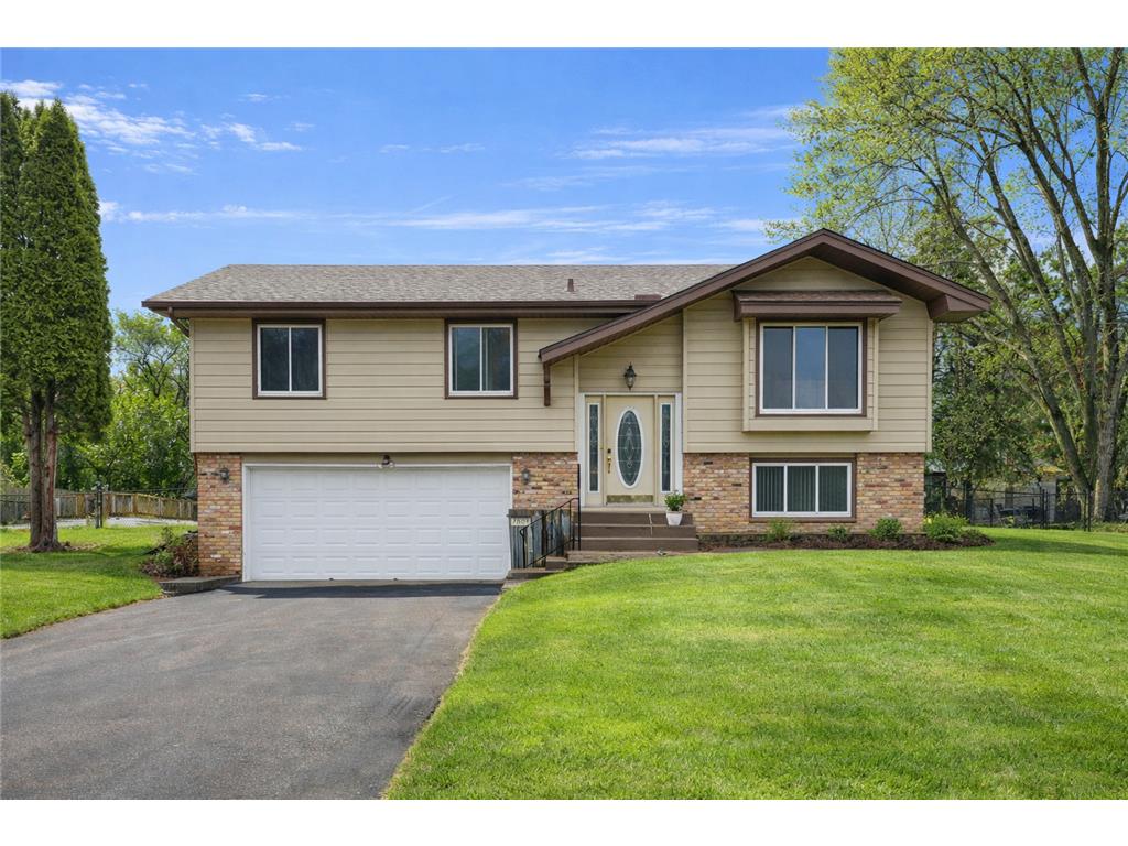 7808 Shingle Creek Drive Brooklyn Park MN 55443 7049128 image1