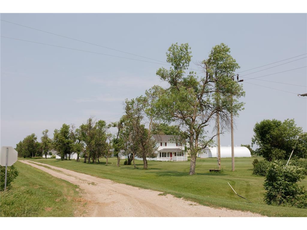 7809 83rd Street SE Edgeley ND 58433 7101636 image5