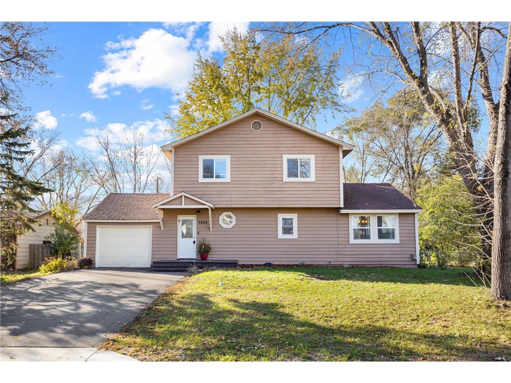 7809 Beard Avenue N Brooklyn Park MN 55443 6459437 image1