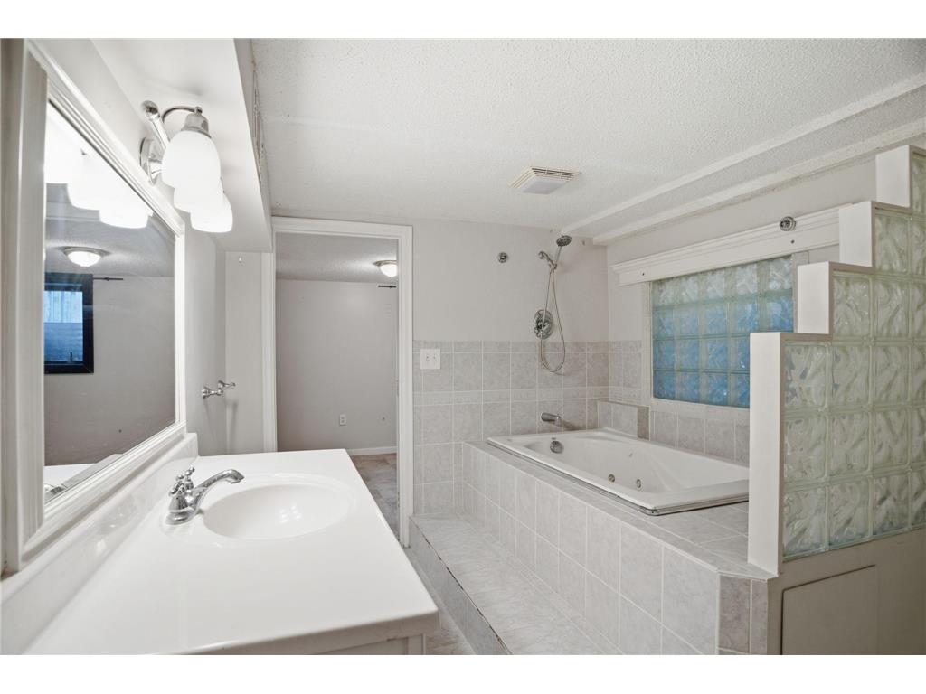 7809 Georgia Avenue N Brooklyn Park MN 55445 6820095 image20