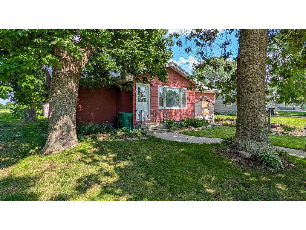 781 4th Avenue SE Wells MN 56097 7085782 image2