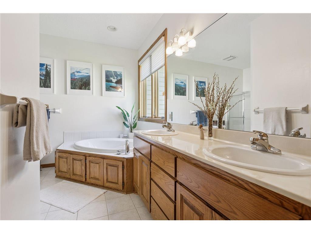 7810 W 95th Street Bloomington MN 55438 6815289 image22