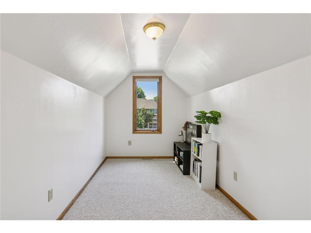 7810 W 95th Street Bloomington MN 55438 6815289 image30