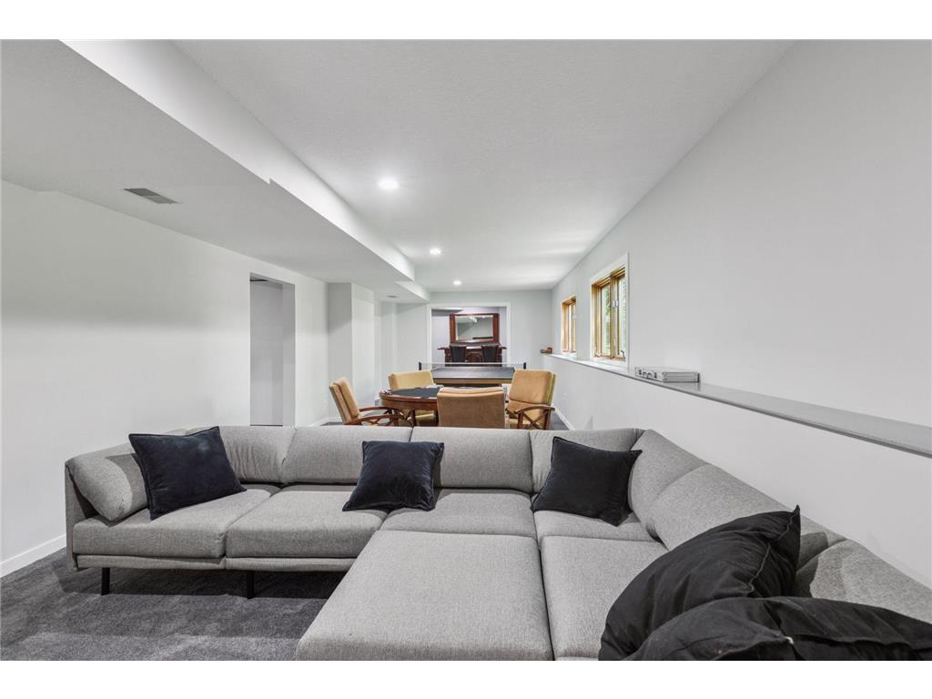 7810 W 95th Street Bloomington MN 55438 6815289 image34