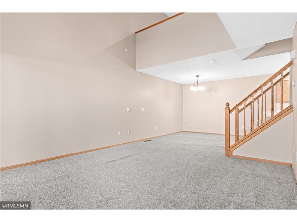 7813 Hemingway Avenue S Cottage Grove MN 55016 6809030 image2