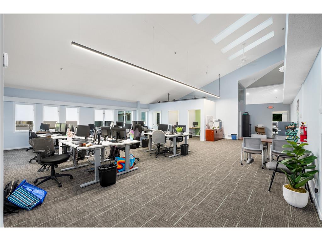 7815 Telegraph Road Bloomington MN 55438 7038620 image6