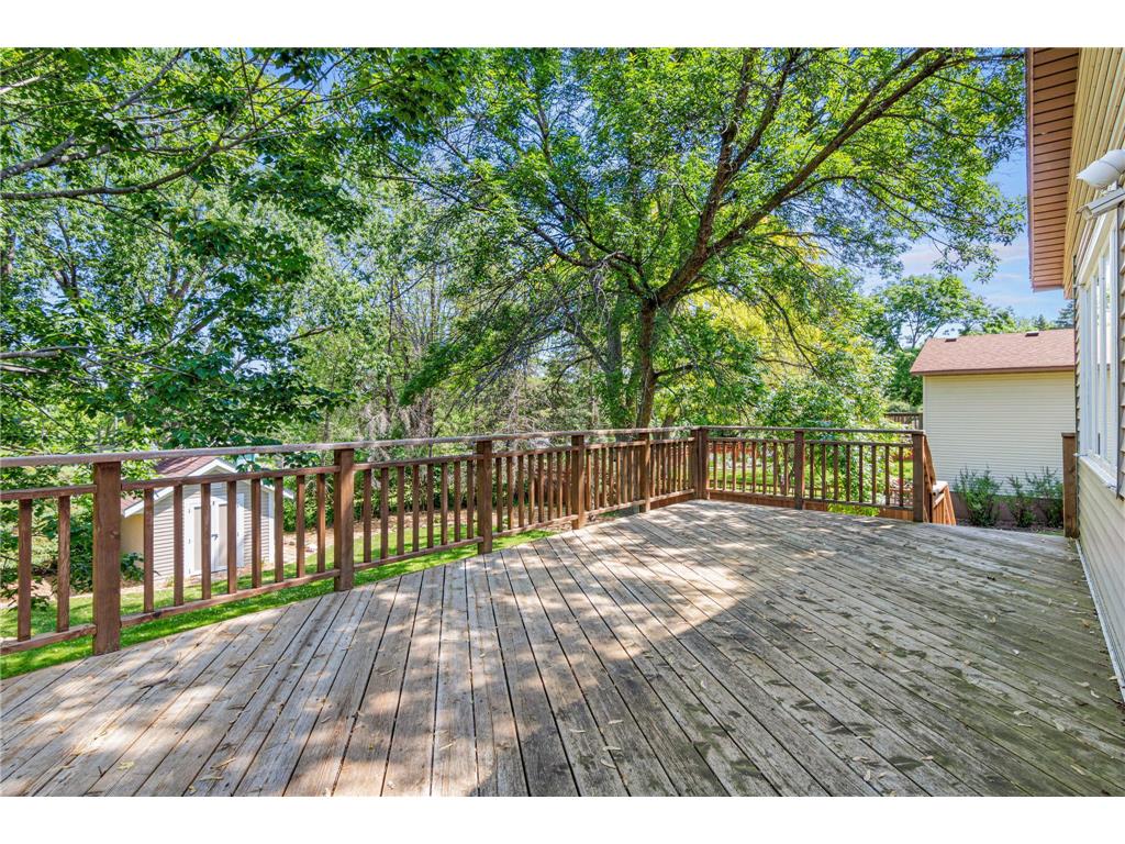 7816 W 103rd Street Bloomington MN 55438 7084876 image24