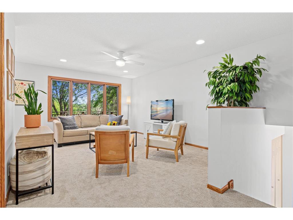 7816 W 103rd Street Bloomington MN 55438 7084876 image3