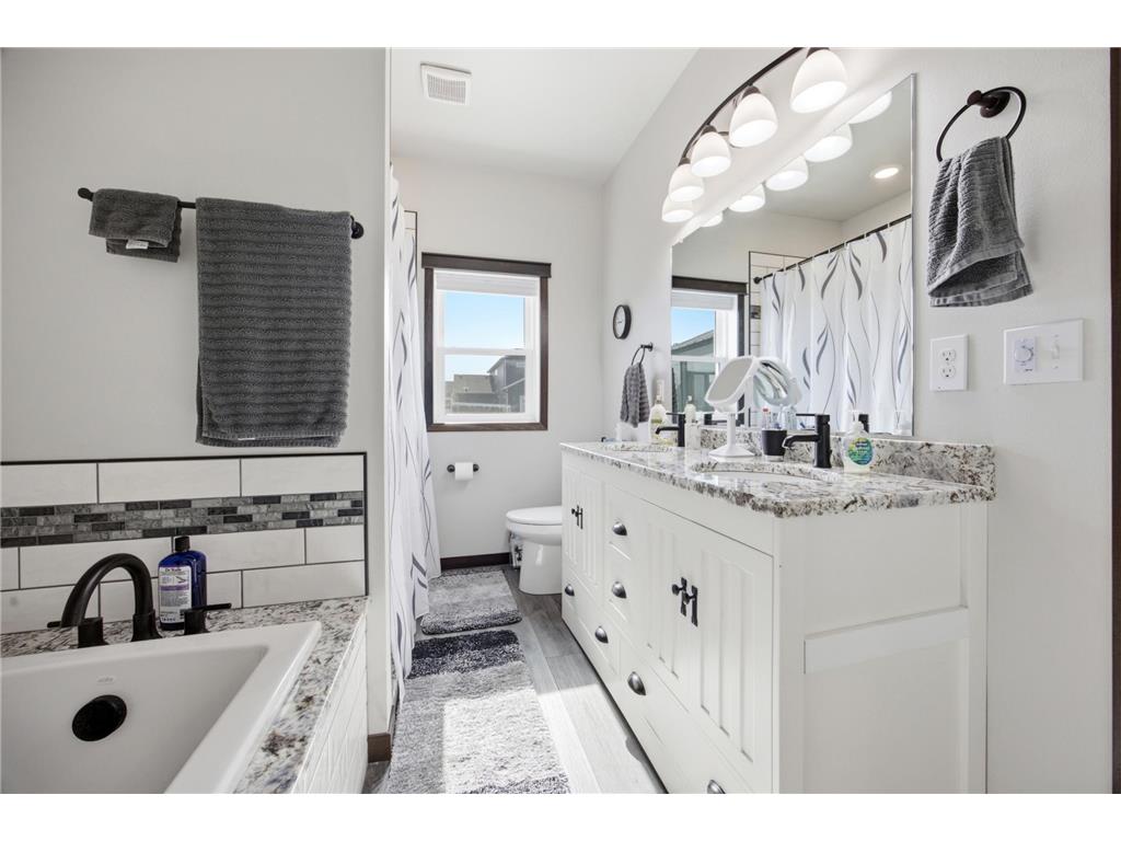 7816 Wild Rose Way Horace ND 58047 7092808 image7