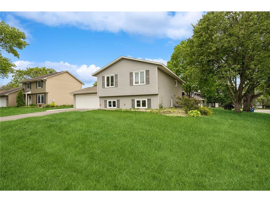 7817 W 103rd Street Bloomington MN 55438 6719656 image1