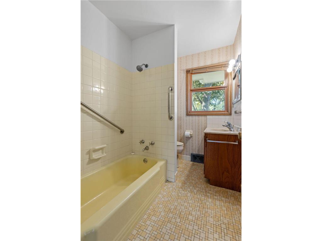 7818 53rd Avenue N New Hope MN 55428 7109491 image16