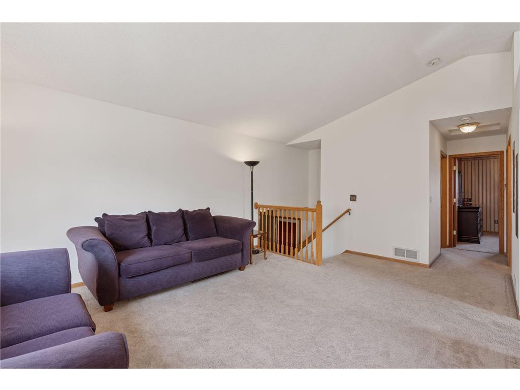 782 101st Avenue NE Blaine MN 55434 6755131 image2