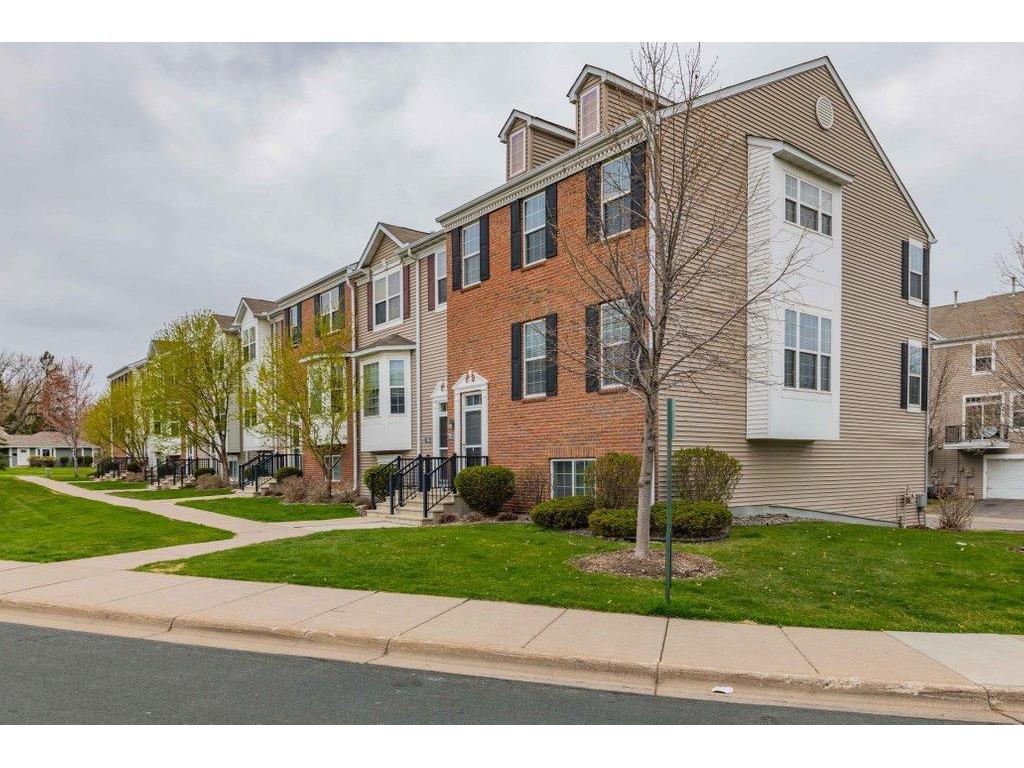 7821 Elm Grove Lane, New Hope, MN 55428 MLS 5743112 Edina Realty