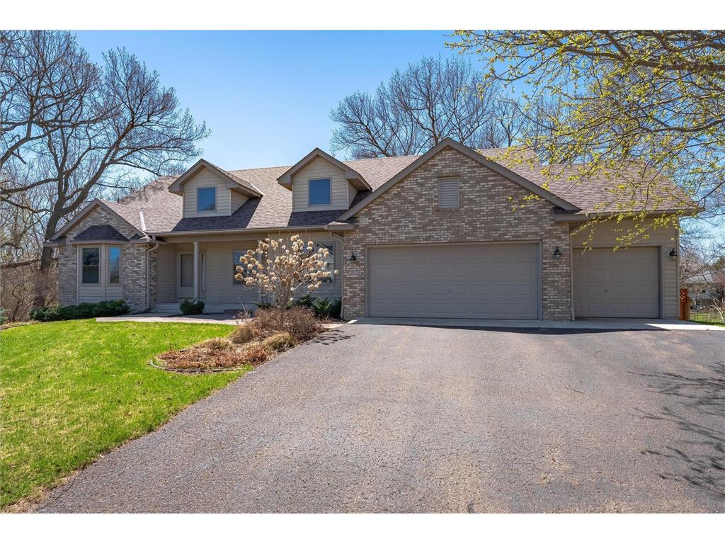 7823 23rd Street Circle N Oakdale MN 55128 6362963 image1