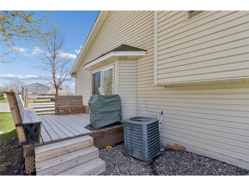 7823 Lamont Avenue NE Otsego MN 55301 7047472 image10