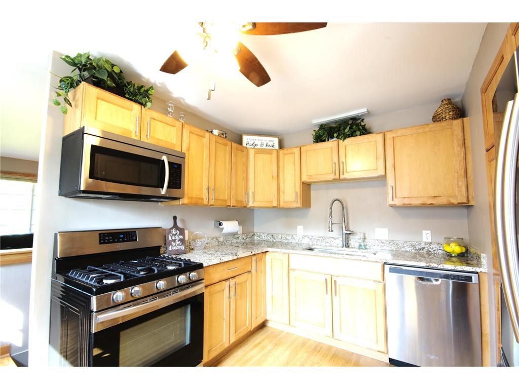 7825 58th Place N Crystal MN 55428 6397074 image1