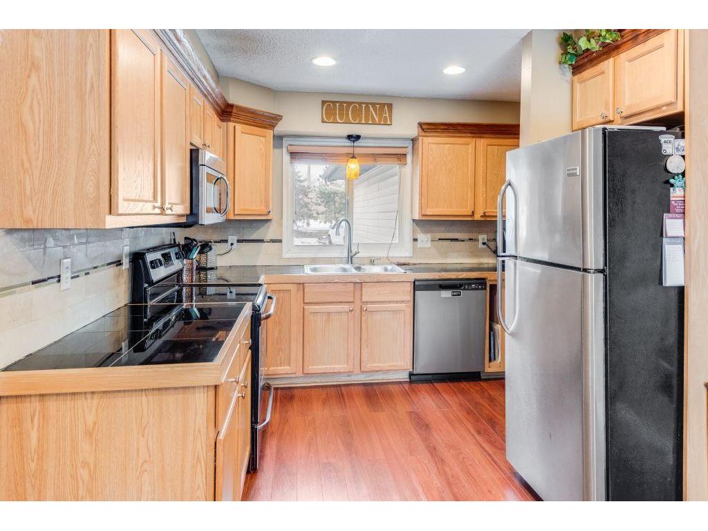 7825 89th Avenue N Brooklyn Park MN 55445 6337874 image1