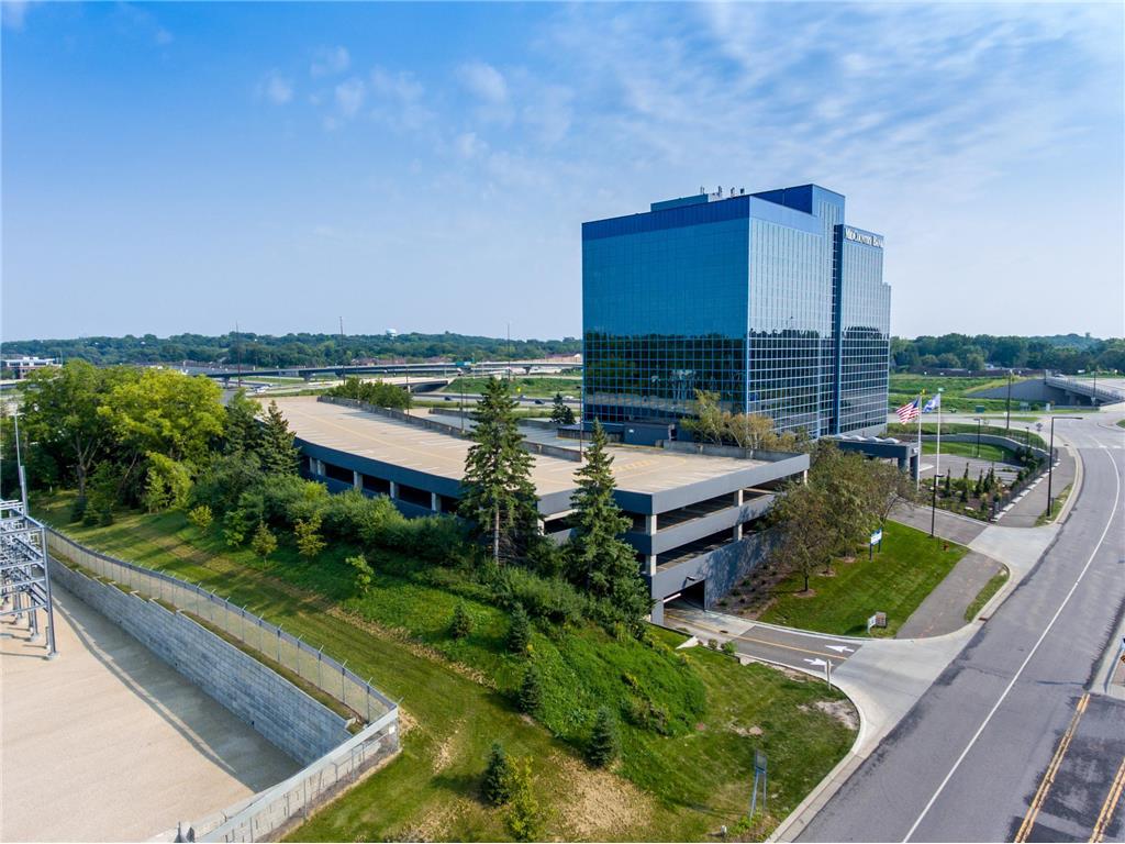 7825 Washington Avenue S Bloomington MN 55439 6715360 image5