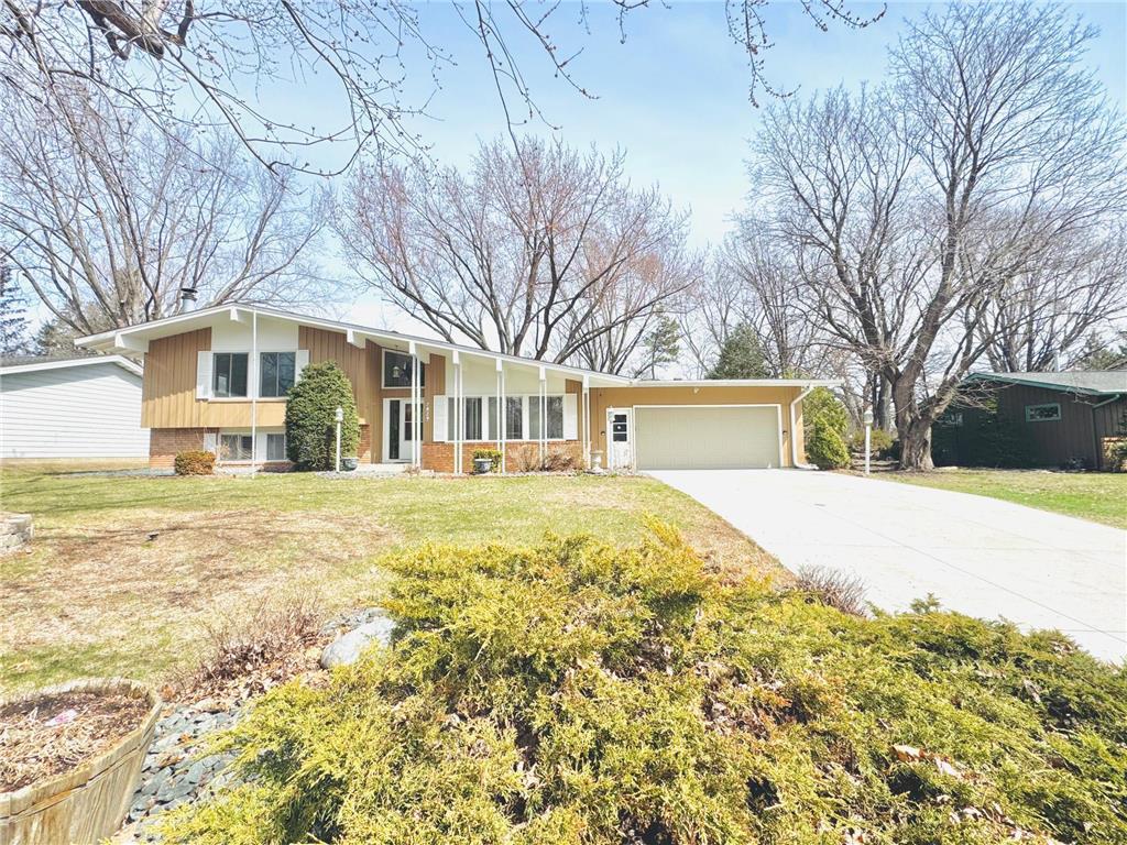 7829 Alden Way NE Fridley MN 55432 7051145 image1