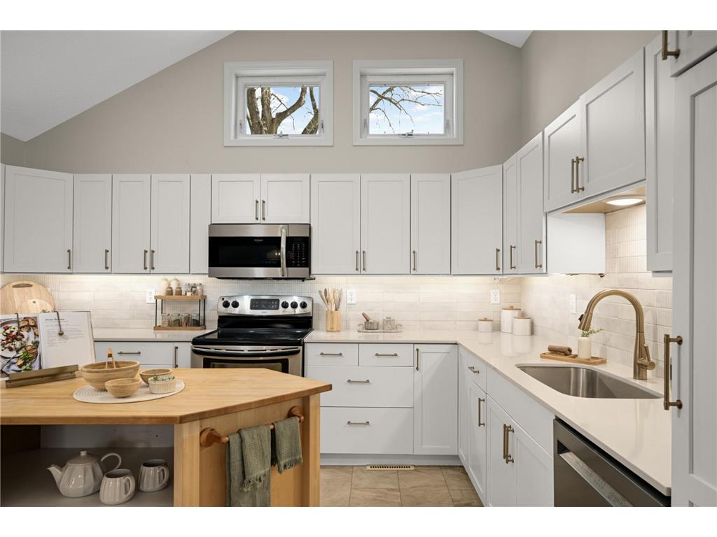 783 Berwood Avenue Vadnais Heights MN 55127 7056694 image12
