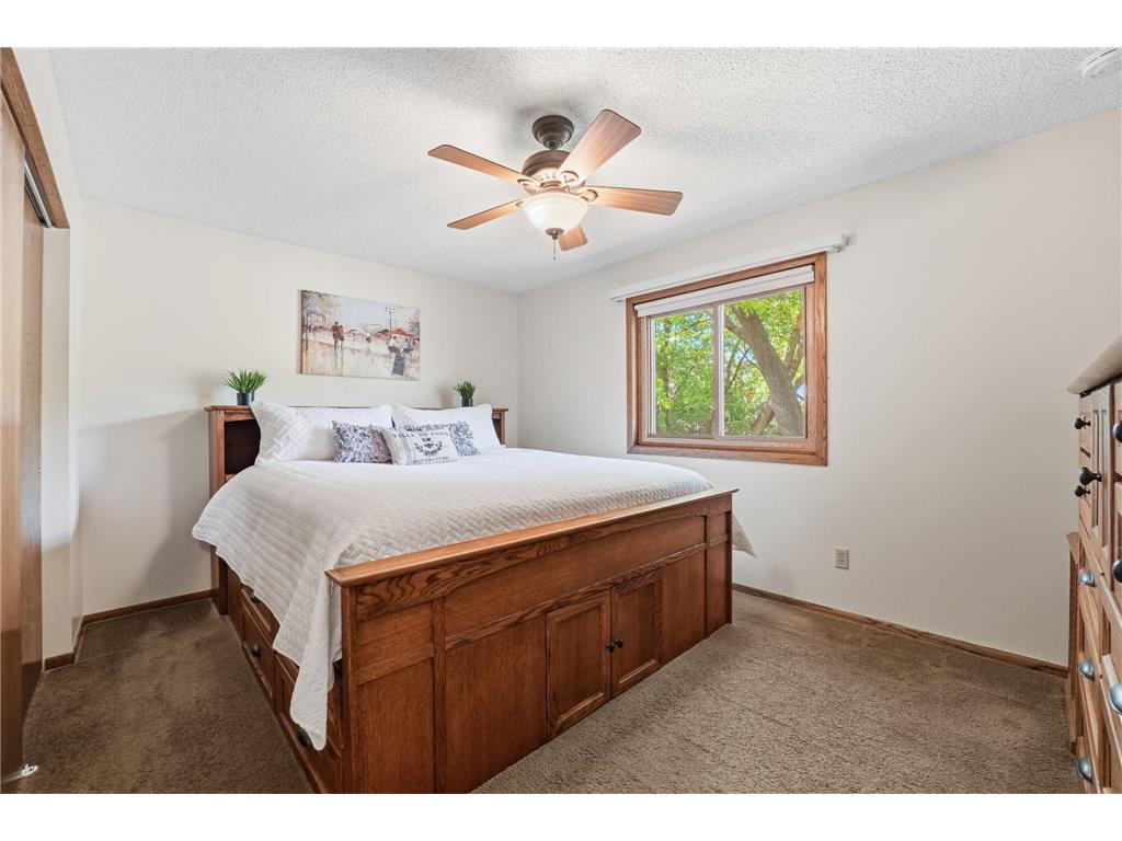783 Bur Oak Court Vadnais Heights MN 55127 6745973 image18