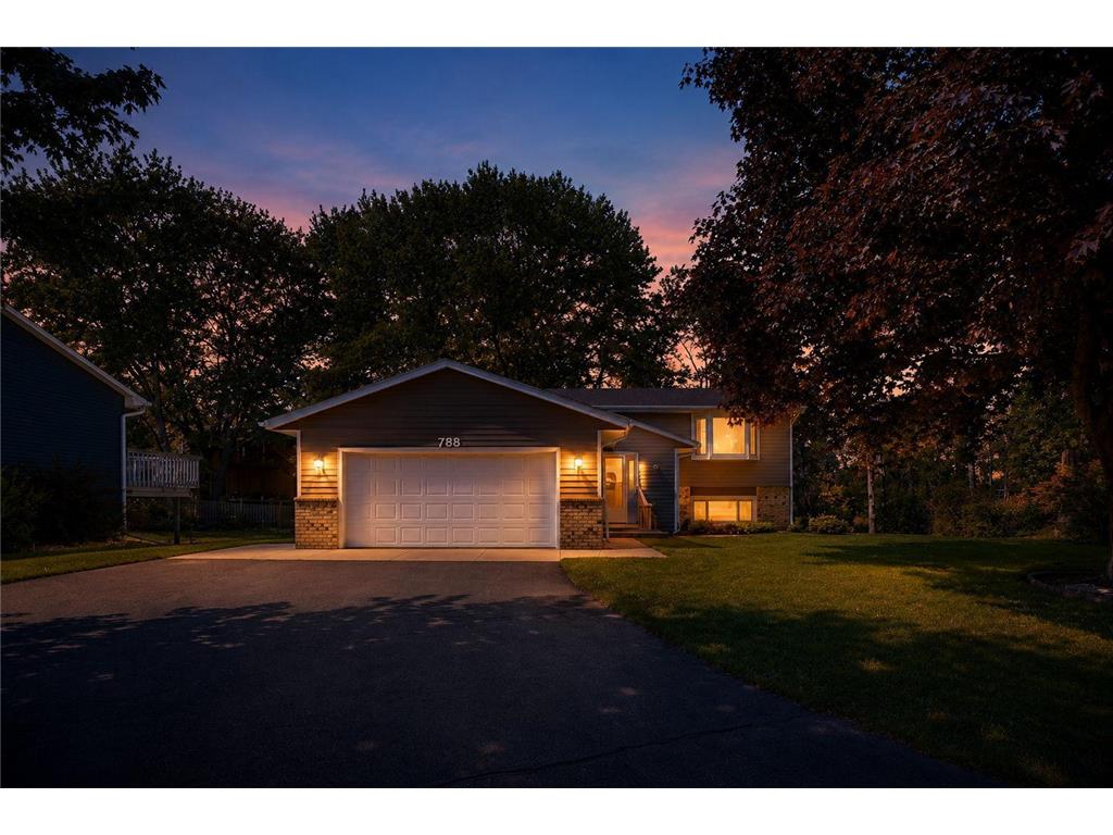 783 Bur Oak Court Vadnais Heights MN 55127 6745973 image2