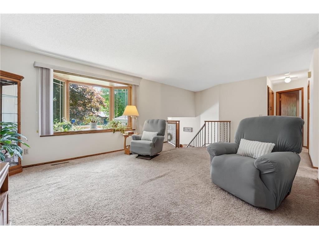 783 Bur Oak Court Vadnais Heights MN 55127 6745973 image4