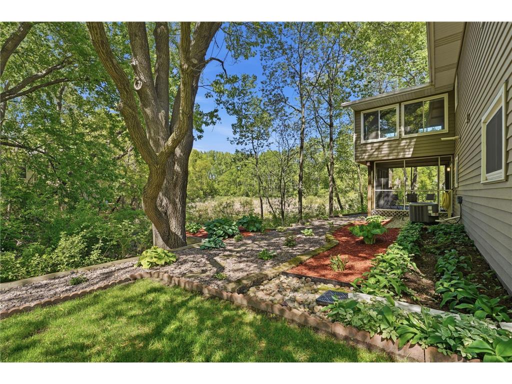 783 Bur Oak Court Vadnais Heights MN 55127 6745973 image46