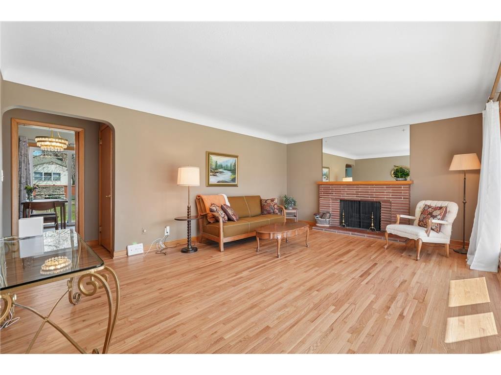 783 California Avenue W Saint Paul MN 55117 7076817 image5