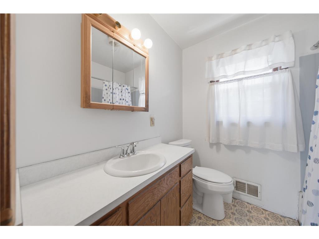 7830 Lake Drive Lino Lakes MN 55014 7035434 image15