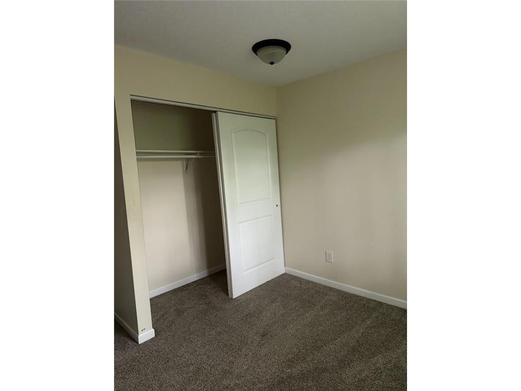 7831 89th Avenue N Brooklyn Park MN 55445 7083160 image11