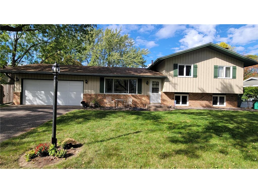 7831 Unity Avenue N Brooklyn Park MN 55443 6445982 image1