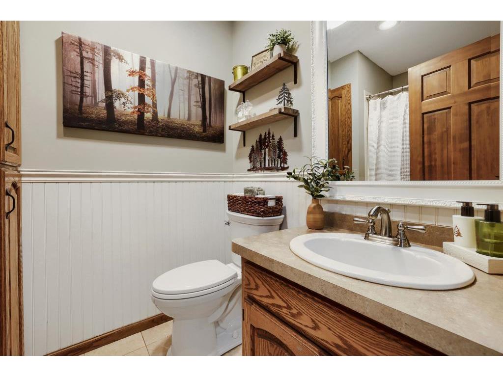 7832 18th Street N Oakdale MN 55128 7043813 image17
