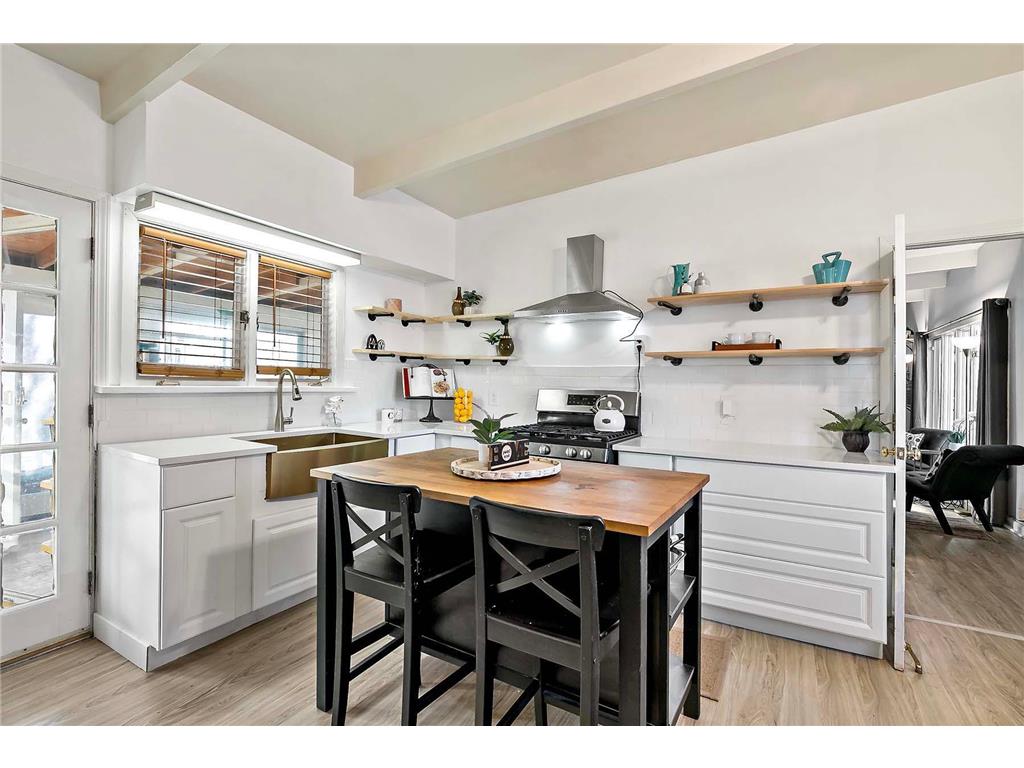 7836 W River Road Brooklyn Park MN 55444 7018271 image1