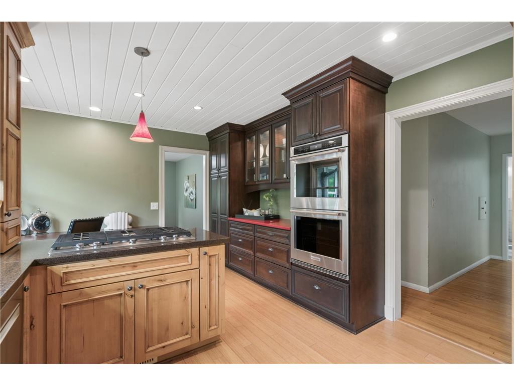 784 Hilltop Court Mendota Heights MN 55118 7059192 image12