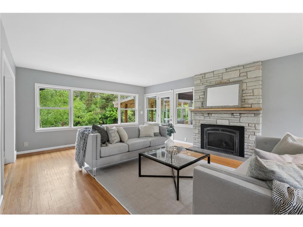 784 Hilltop Court Mendota Heights MN 55118 7059192 image4