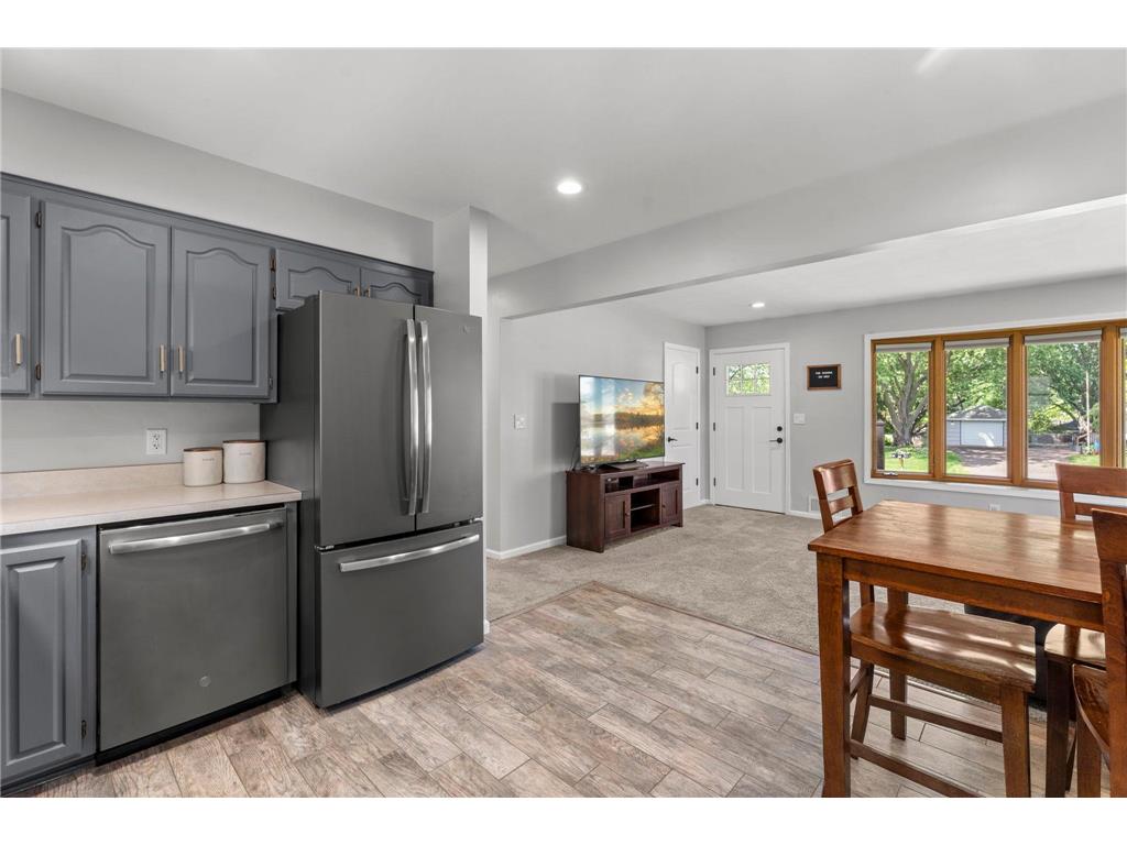 784 Mary Street N Maplewood MN 55119 7094301 image11