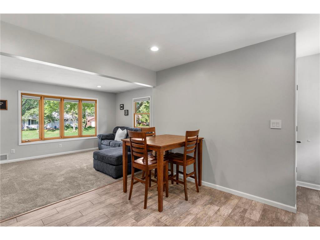 784 Mary Street N Maplewood MN 55119 7094301 image12