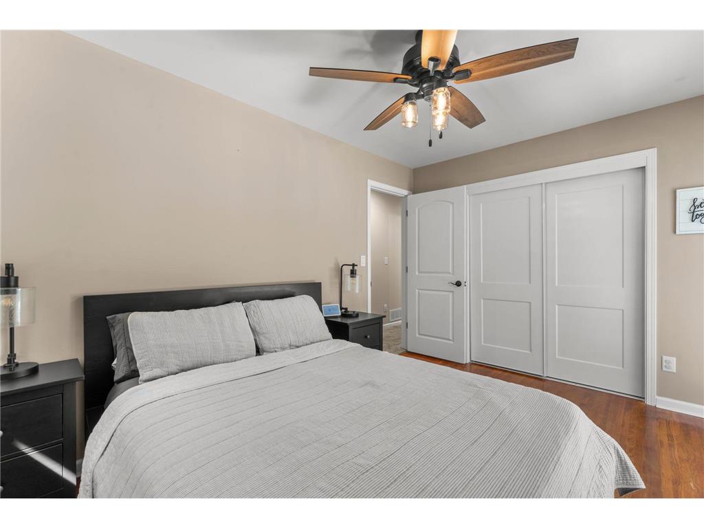 784 Mary Street N Maplewood MN 55119 7094301 image16